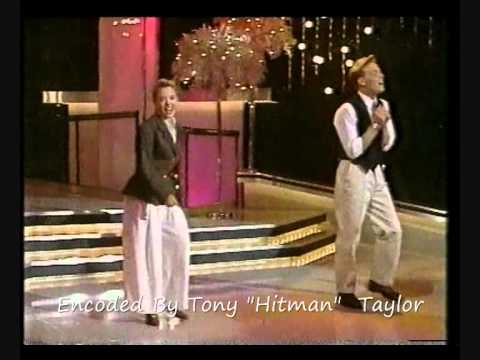 Kylie Minogue & Jason Donovan Especially For You Des o Connor