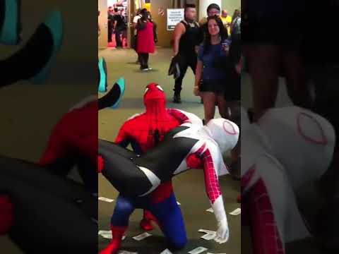 Spider-Man can’t save Spider-Gwen!! 😢 #Shorts