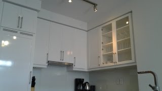preview picture of video '21 Clairtrell Rd, North York - 1 Bedroom + Guest Suite + 2 Bathrooms - Furnished Short Term Rentals'