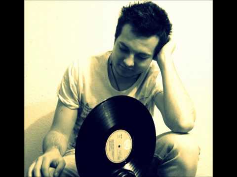 Qulinez vs Dirty South - Troll Walking Alone (Gabriel Ross Mash Up)