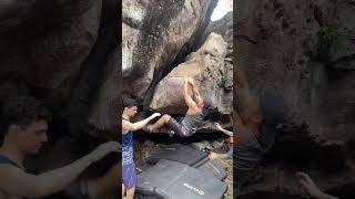 Video thumbnail of Dab, V4. Igatu