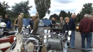 preview picture of video 'LAMBRETTA VESPA CLASSIC MODERN & CUSTOM SCOOTER MEET AT LYNNS RAVEN CAFE WHITCHURCH 2012'