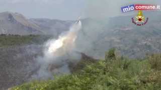 preview picture of video 'Grisolia e Santa Maria del Cedro, incendi in zona Parco'