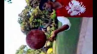 Monty ball turning act