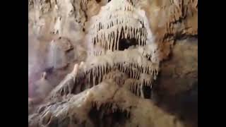 Grotte La Merveilleuse ( Caves of Dinant ). Citytrip Dinant - Belgium