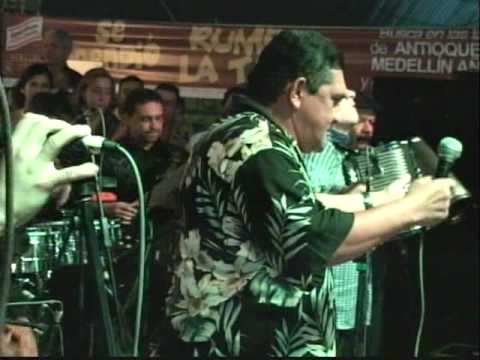 Los Hermanos Zuleta - Orgullosa [ En Vivo ]