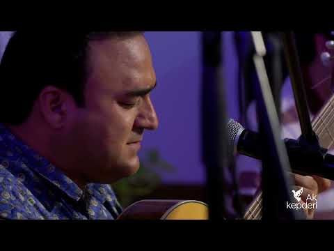 Parahat Çyryşlyýew "Gurbanjemalym" GITARA