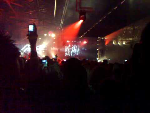 Intro Chuckie @ Dirty Dutch Outsiders 2009 (part 2/2)