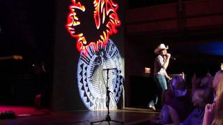 Justin Moore-Beer Time (LIVE)