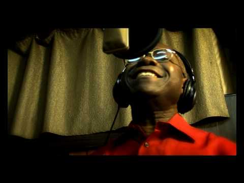 "Tondavowe" Pierre Claver Akendengué