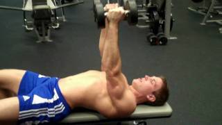 Video de entrenamiento de aperturas con mancuernas para fortalecer pecho