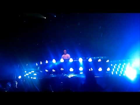 Tiesto - Live at Privilege Ibiza 25.07.2011