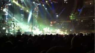 The BossHoss - Hoss Power on the Stylophone + Audience singing (Liberty of Action 2012) Berlin