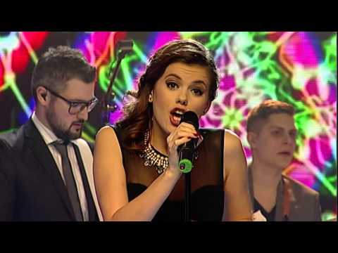 Csobot Adél és Nagy Laci & Zenekara - Back It Up