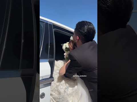 Կադրեր Գևորգ Մկրտչյանի և Քրիստինե Հովհաննիսյանի հարսանեկան արարողությունից