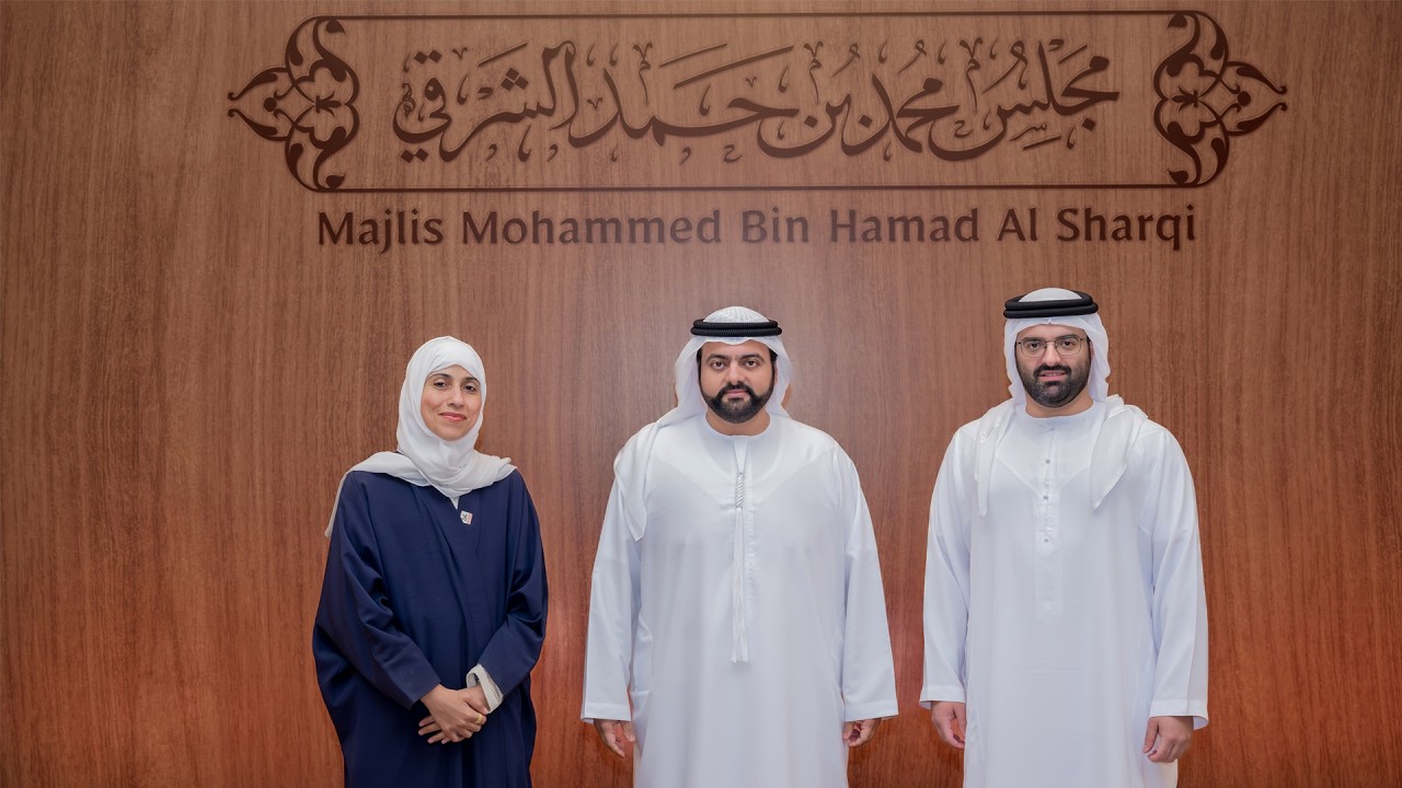 صورة بعنوان: Youtube Image