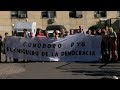 Con El Slogan "Comodoro Py Es Un Chiquero", Llevaron Un Chanchito A Los Tribunales De Retiro