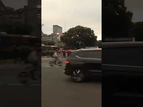 Avenida corrientes y 9 de Julio, Buenos Aires, Argentina, 5/2026 tour