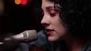 Pale Waves  - Eighteen (Clubhouse Austin Session)