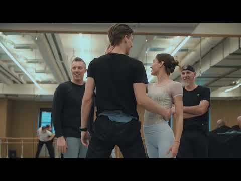 OperaCafé 20230129 - A fából faragott királyfi