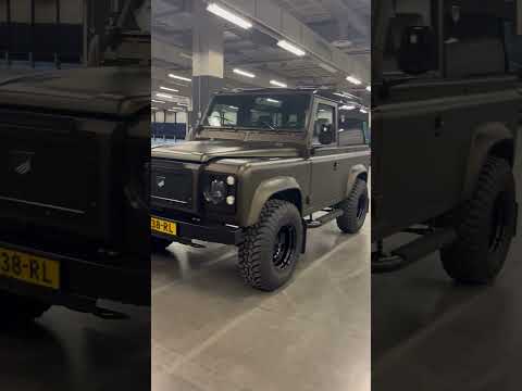 1985 Land Rover 90 V8 by Heritage Customs