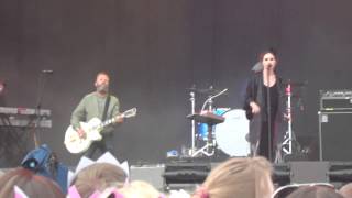 Nina Persson - Dreaming Of Houses (live @ #Kentfest Gärdet, Stockholm 15.06.2014)