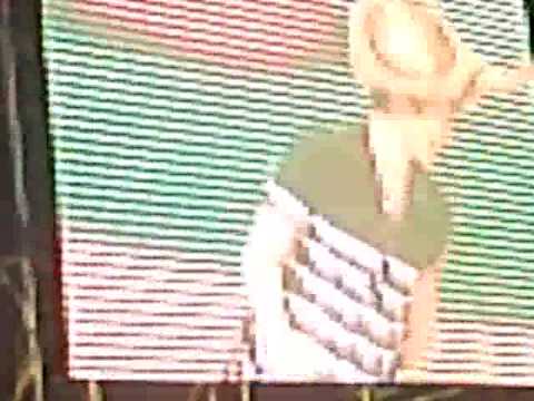 [Fancam] 091128 Super Junior Puff The Magic Dragon @ Super Show II in Bangkok