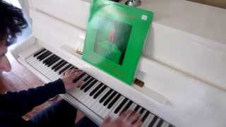 Solo piano version of Shipbuilding by Robert Wyatt