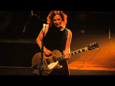 Slowdive - When the Sun hits - Live @ The Theater at The Ace Hotel 11-9-14 in HD