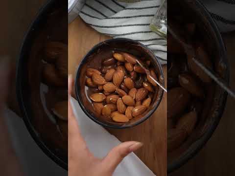 Nut clusters Day 1: Edible Christmas Gift Box Recipes