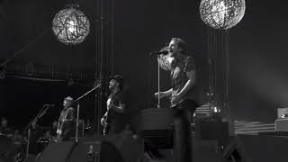 20180813 02 Low Light Pearl Jam Live in Missoula