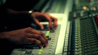 BIG FROST  SWAGG ON FT DARRYL RILEY (WORLD PREMIERE OFFICIAL VIDEO)