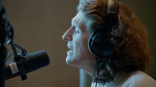 Barricades - Louis Coupe (Fyfe Dangerfield cover) || Deep Cut Sessions