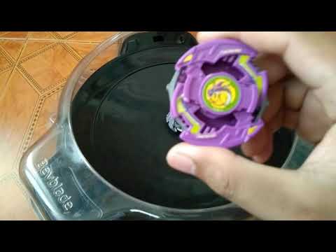 Beyblade Bakutenshoot "Flash Leopard 2 VS Wyborg " !