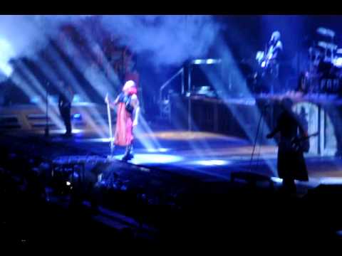 entrée du concert de Rammstein à Paris ( rammstein entrance )