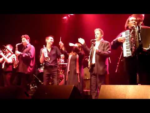Haïdouti Orkestar - Live à P. Baillart (Massy - Ile de France) le 13/04/2012 - 1
