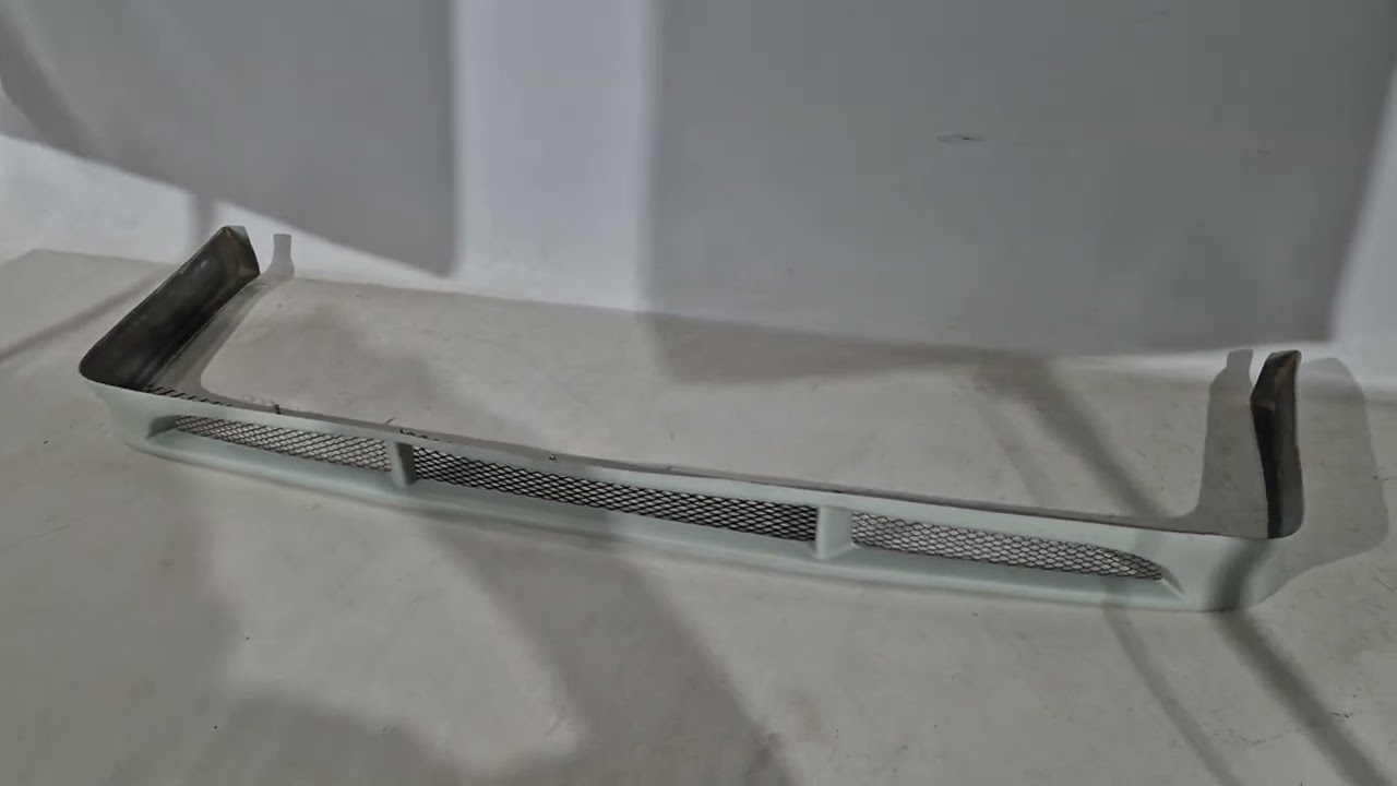 Накладка на задний бампер Sport (грунт под покраску) Video 1