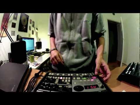 Beat Making: Hip Hop / Dubstep - Korg EM-1 on its own