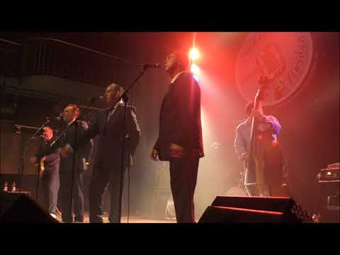 The Roomates - A teenager in love  (Doowop im Norden Volume 2)