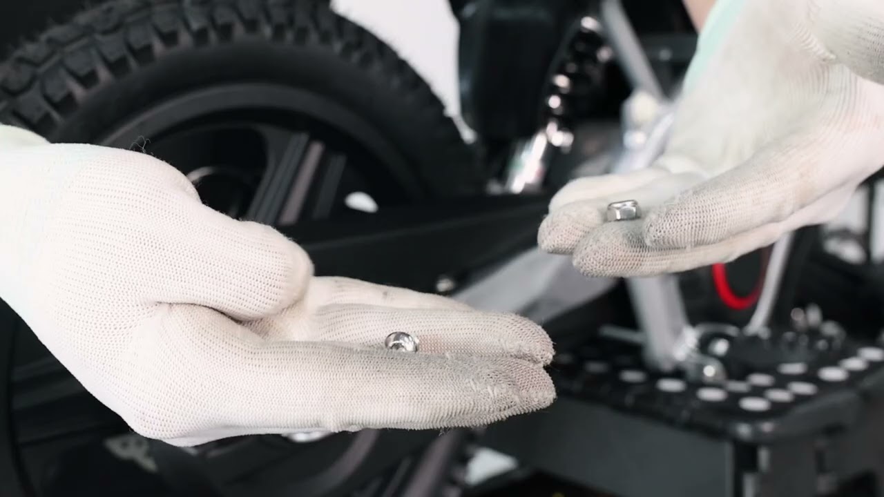 MX-E Series Rear Shock Absorber Replacement