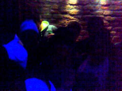 Sale Tru-U kraju Live @ Element Novi Sad 3.12.2011.