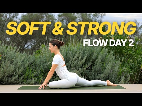 Soft & Strong Yoga Flow | 30 Min | Day 2 Flow Challenge