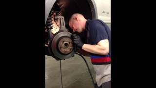 Ford Explorer Front Hub and Bearing Growling Noise Repair