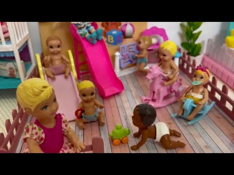 , title : 'Novelinha da Barbie: rotina na creche da bebê da Barbie! Antonella cuida de bebês.'