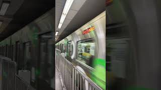 大阪メトロ中央線30000A系32656F夢洲行き発車シーン夏休み1日目