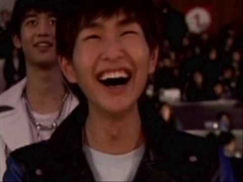 SHINee- Onew ''Moments''