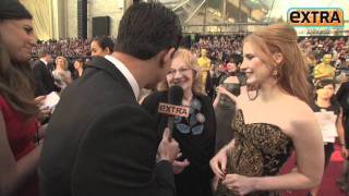'Extra' on the Oscars Red Carpet with Stars
