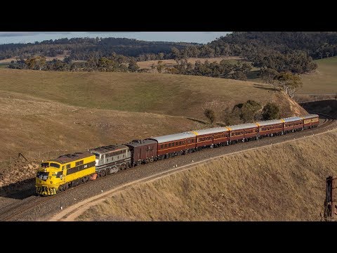 Australian Diesels: The Central West Streamliner