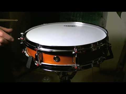 Pearl Piccolo 13x3.5 Maple Snare Drum