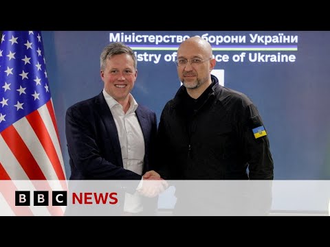 Video | US military officials in Ukraine for Russia peace plan talks | BBC News